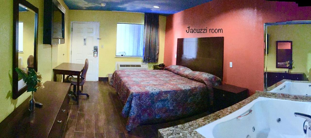 Luxury Inn Channelview Εξωτερικό φωτογραφία